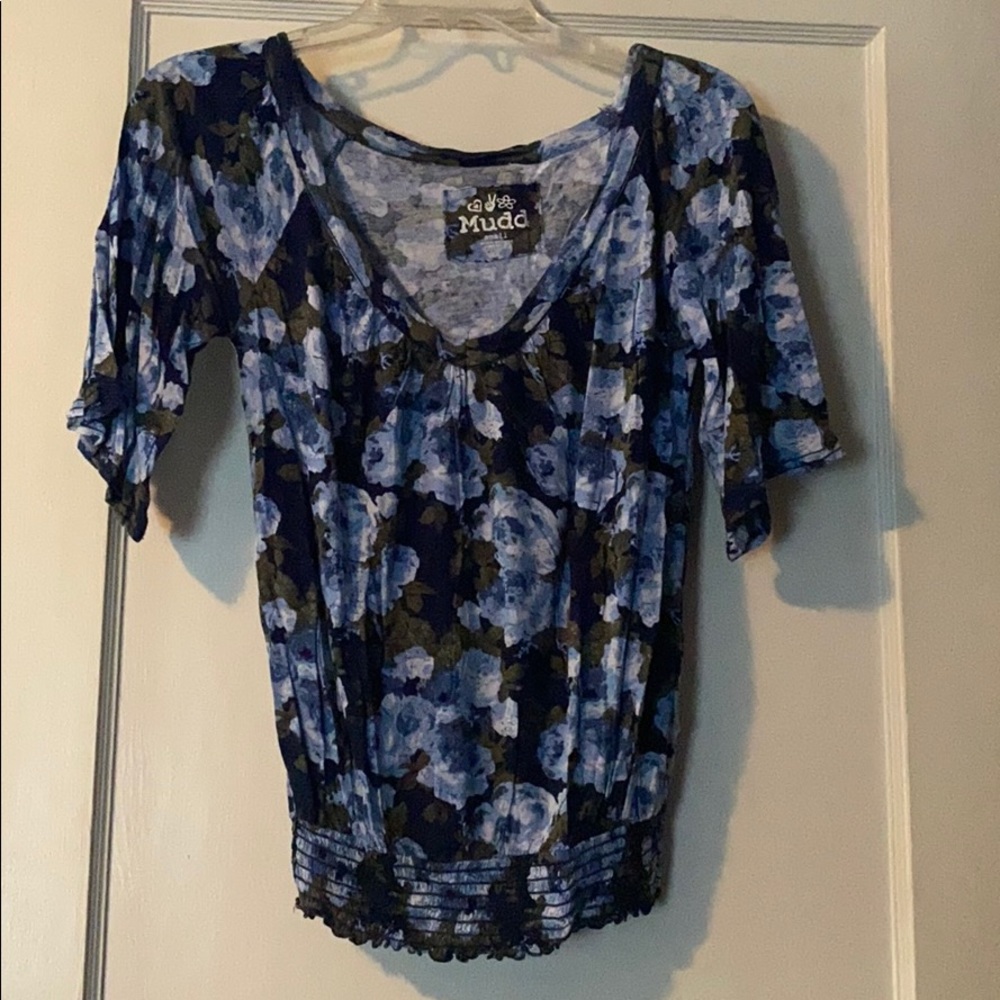 Mudd flower blouse